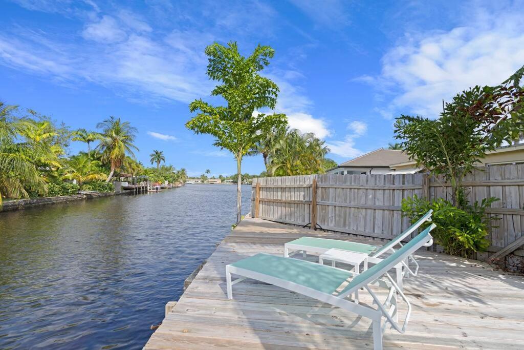 Waterfront-Heated Pool-Mini Golf-Game Room-2Mi Beach فورت لودرديل المظهر الخارجي الصورة