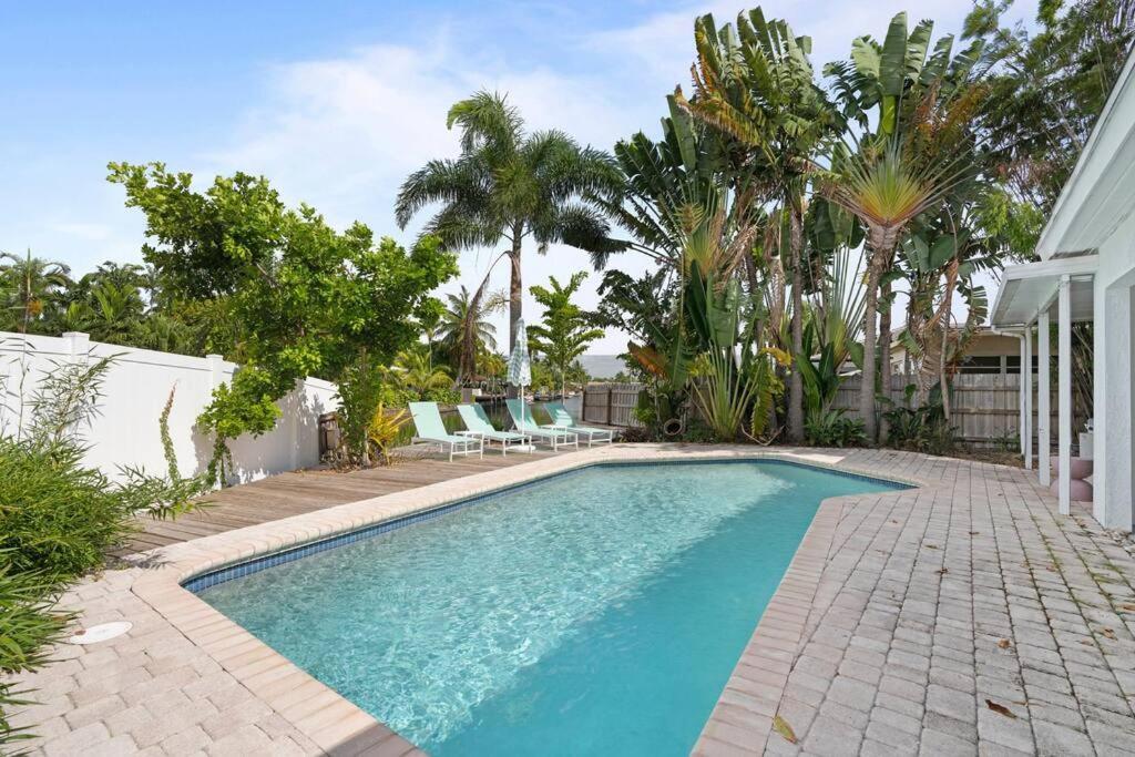 Waterfront-Heated Pool-Mini Golf-Game Room-2Mi Beach فورت لودرديل المظهر الخارجي الصورة